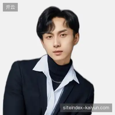 薛梓铭